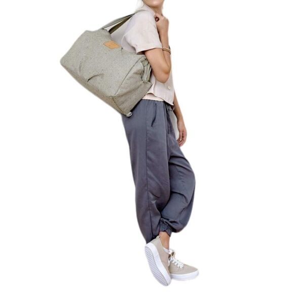 Lassig Baby Changing Bag Diaper Twin Boucle 33 (L) x 13 (W) x 37 (H) Insulated - Picture 9 of 14